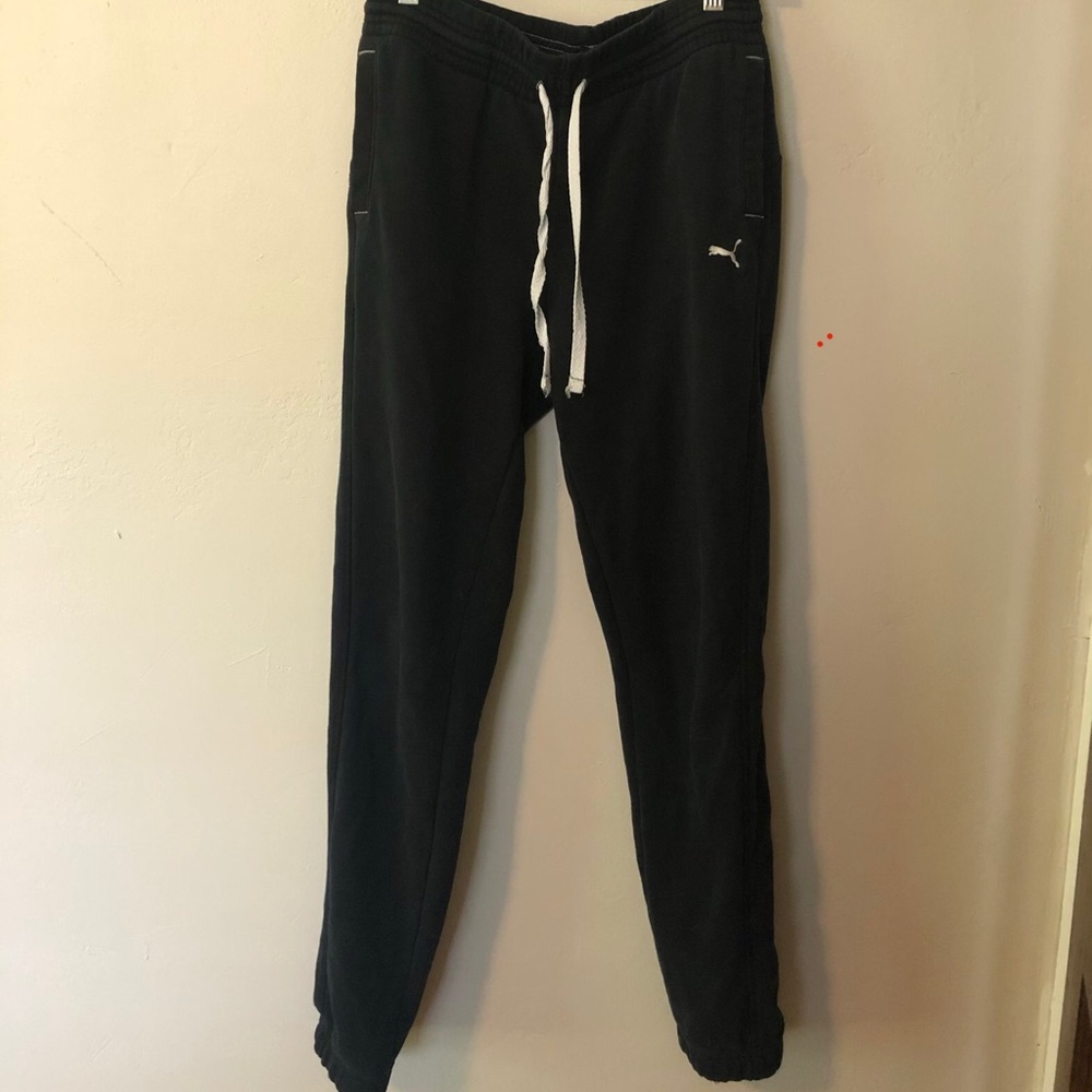 PUMA jogger sweatpants size medium